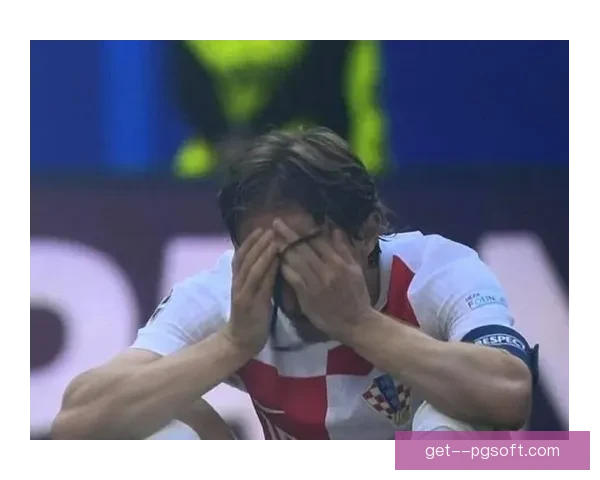 萨勒尼塔纳提前锁定降级名额 令人遗憾的意甲赛季结局